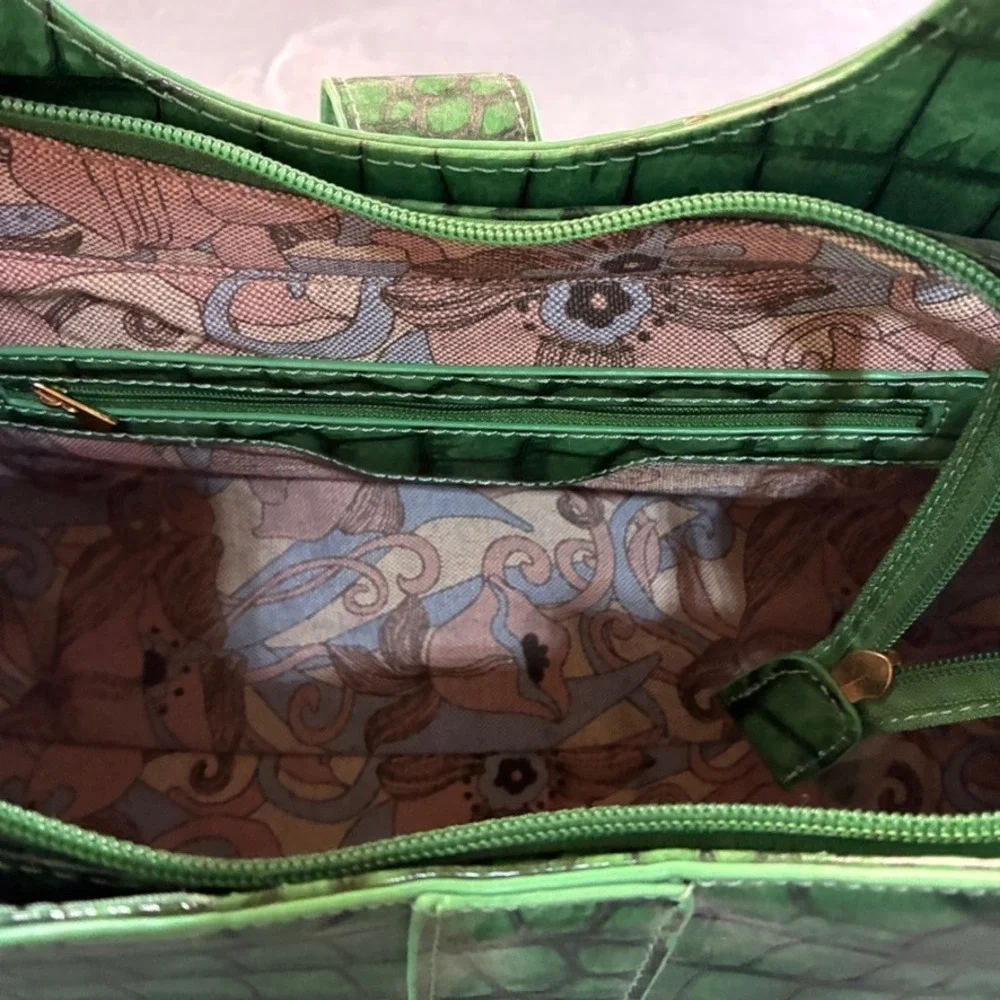 NEW Miracle Zone Green Croc Embossed Satchel Handbag Gold Hardware NJ0001 GN